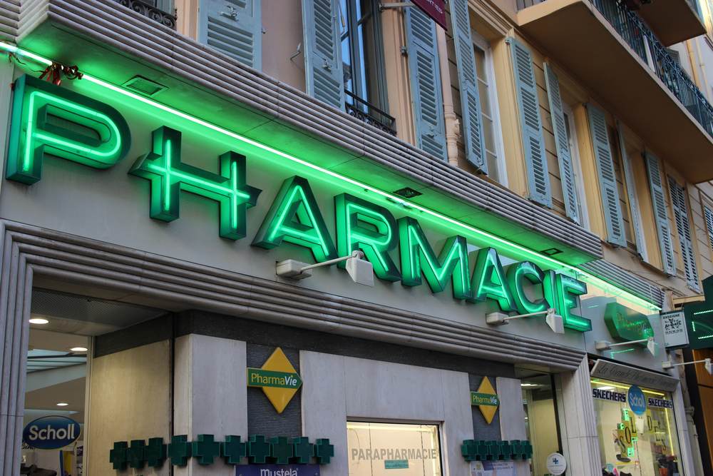 Acheter et vendre son officine de pharmacie-1