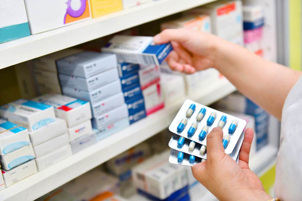 Comment s'approvisionne une pharmacie ?-1